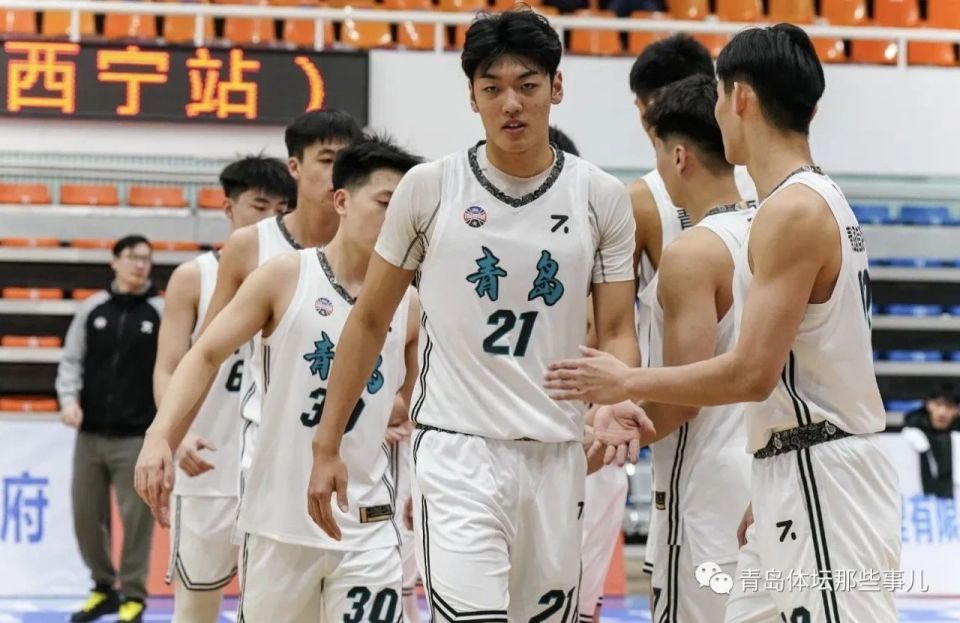杨瀚森17+18青岛击败山西周鹏29分深圳胜福建的简单介绍