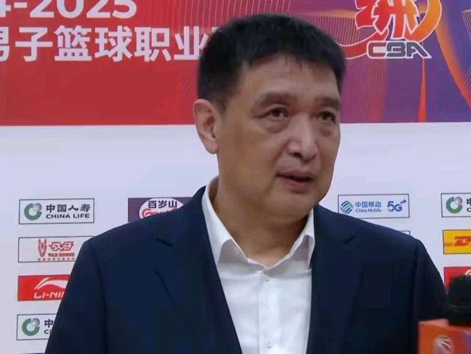 开云体育-闵鹿蕾因个人原因辞职聘请张庆鹏担任主教练(闵鹿蕾执教水平)