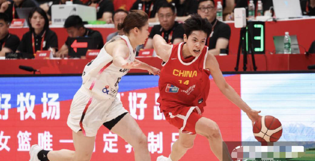 中国女篮打出历史性高度，日本女篮打出世界级空切(中国女篮对日本女篮直播)